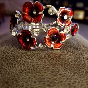 Silver Tone Red Floral Flower Btacelet Click On Side Black And Clear Stones‎ Box